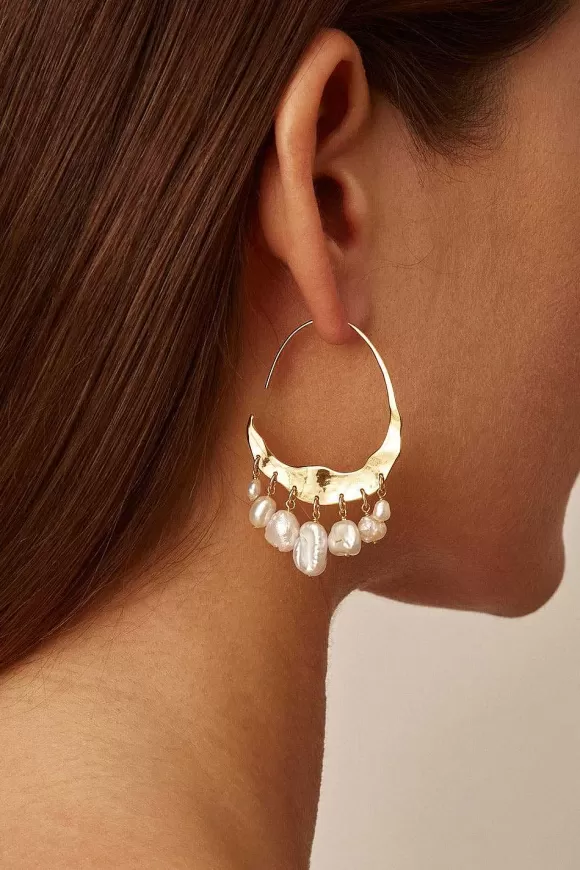 Chan Luu Crescent White Pearl And Gold Hoop Earrings Online